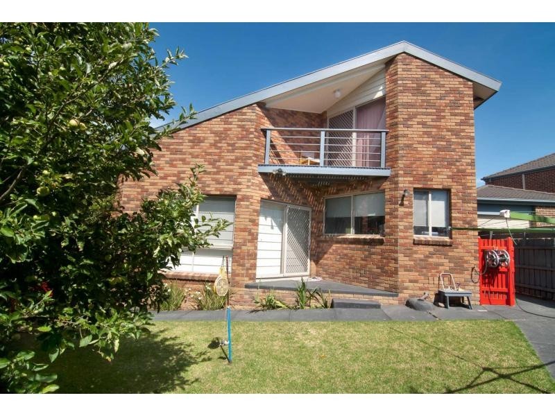 6 Natalie Rise, Endeavour Hills VIC 3802