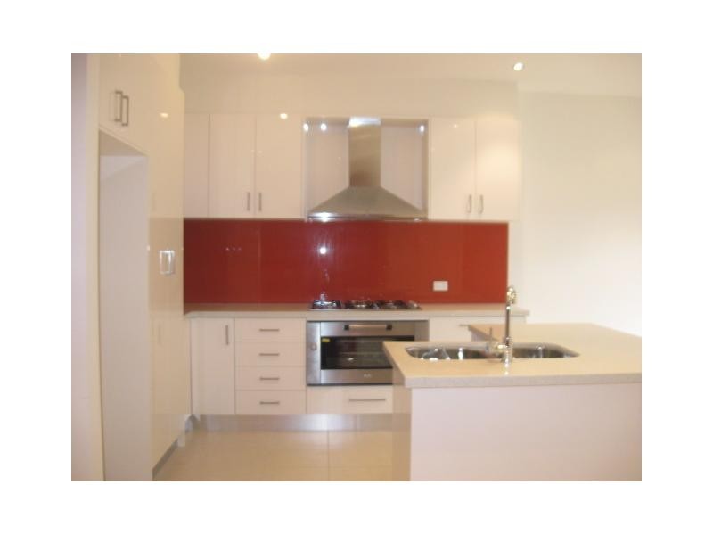 2/7 Colonsay Road, Springvale VIC 3171