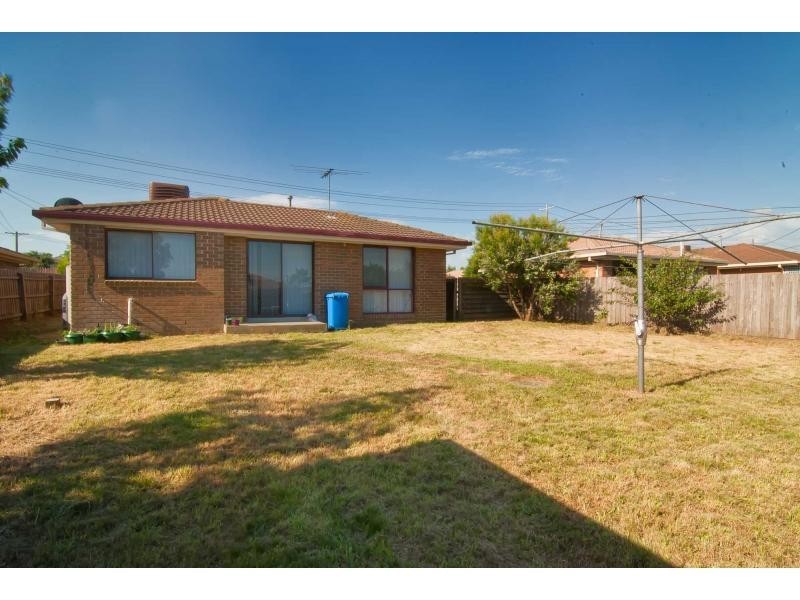 29 Plateau Crescent, Hampton Park VIC 3976