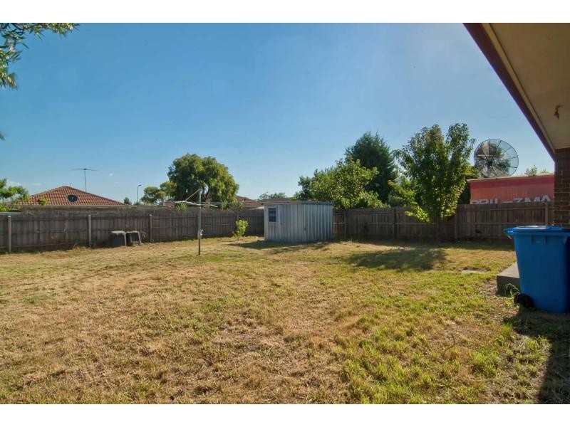 29 Plateau Crescent, Hampton Park VIC 3976