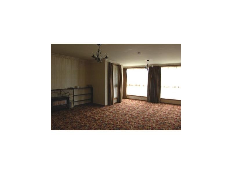 10 Park Road, Noble Park VIC 3174