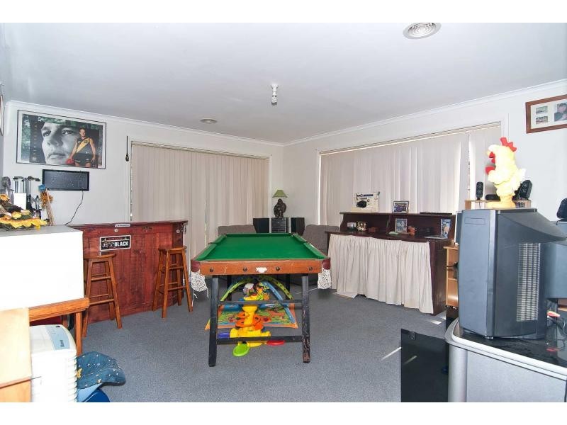 38 Merribah Way, Cranbourne West VIC 3977
