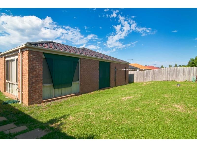38 Merribah Way, Cranbourne West VIC 3977