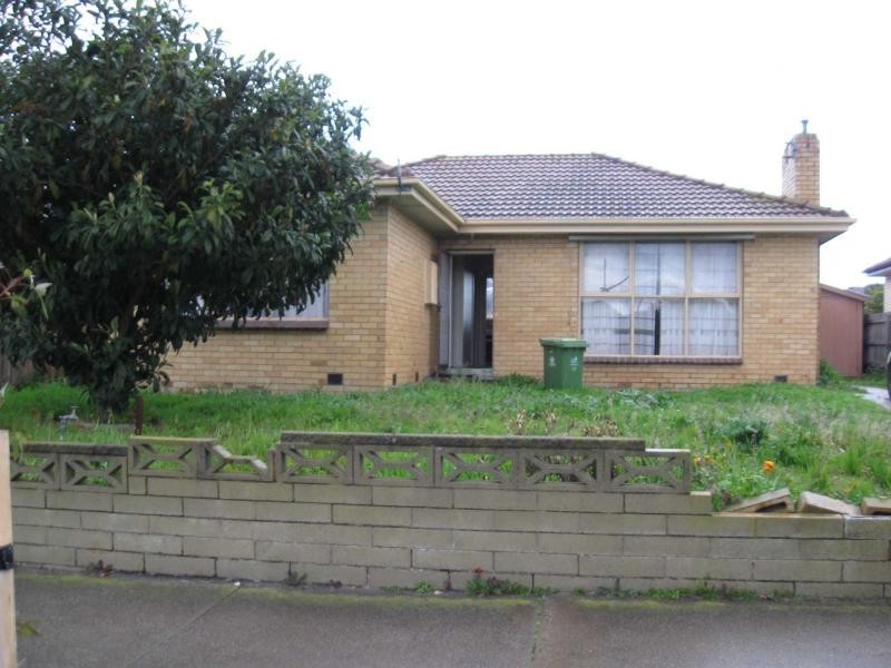 32 Myrtle Street, Noble Park VIC 3174