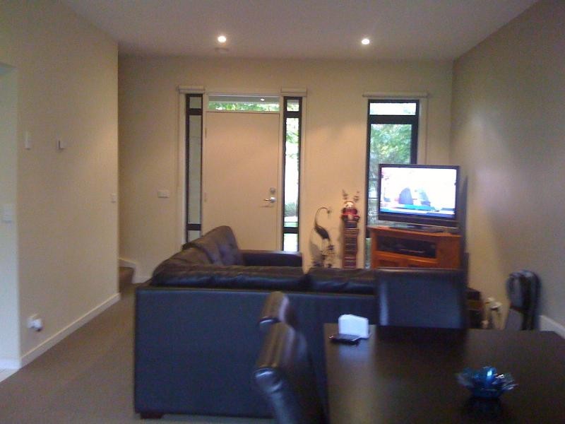 4 Leaf Court, Clayton VIC 3168