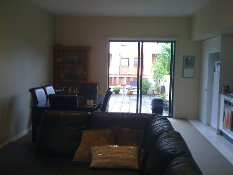 4 Leaf Court, Clayton VIC 3168