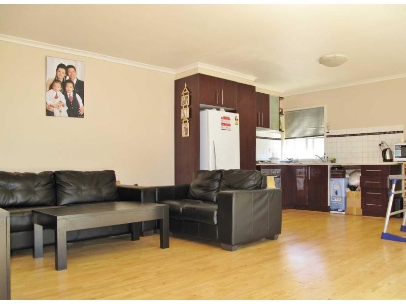 4/135-145 Athol Road, Springvale South VIC 3172