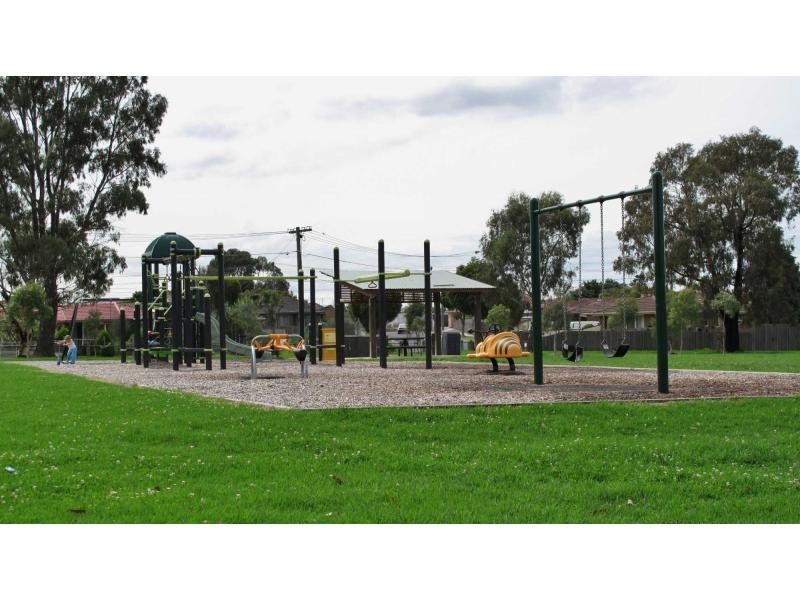 71 Tarene Street, Dandenong VIC 3175