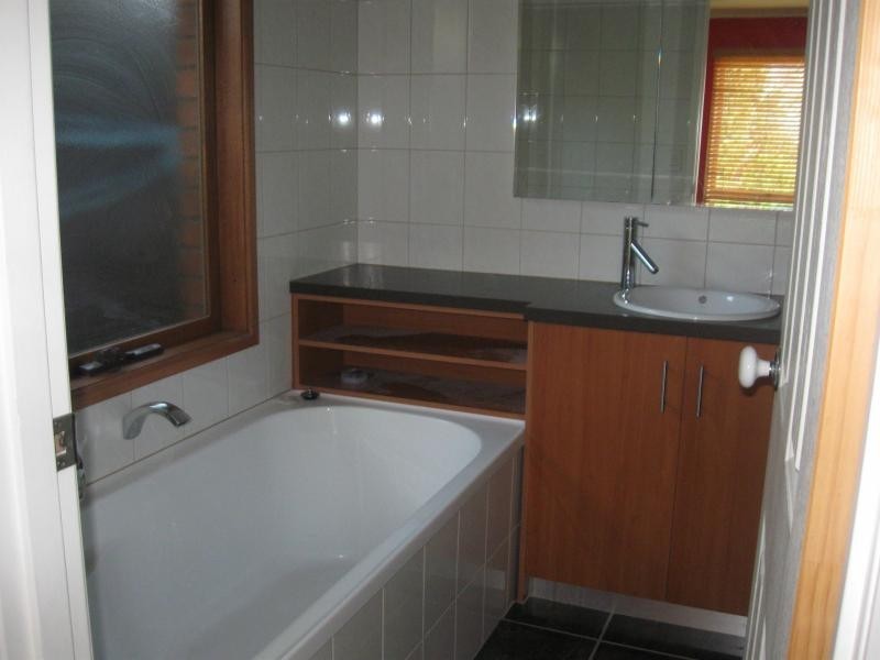 18 Keller Court, Hampton Park VIC 3976