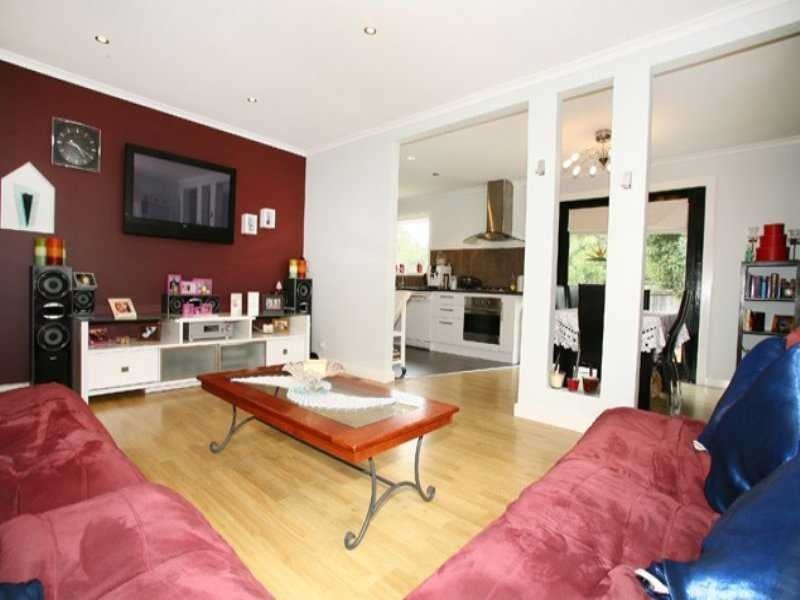 16 Trawalla Court, Hampton Park VIC 3976