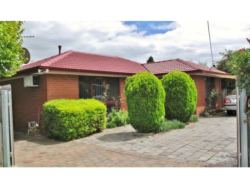 9 Ellt Crescent, Noble Park VIC 3174