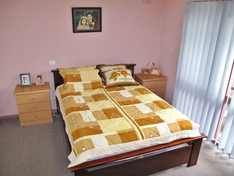 9 Ellt Crescent, Noble Park VIC 3174