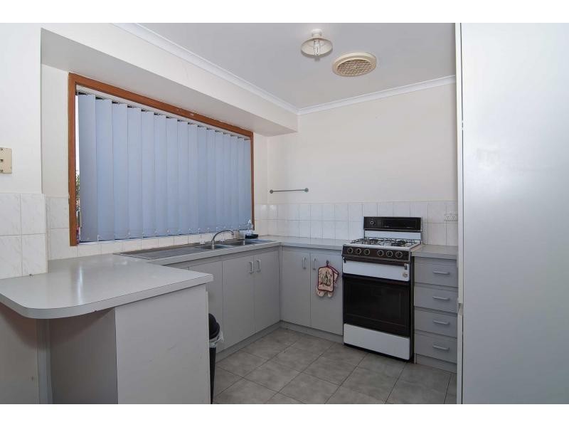 29 Plateau Crescent, Hampton Park VIC 3976