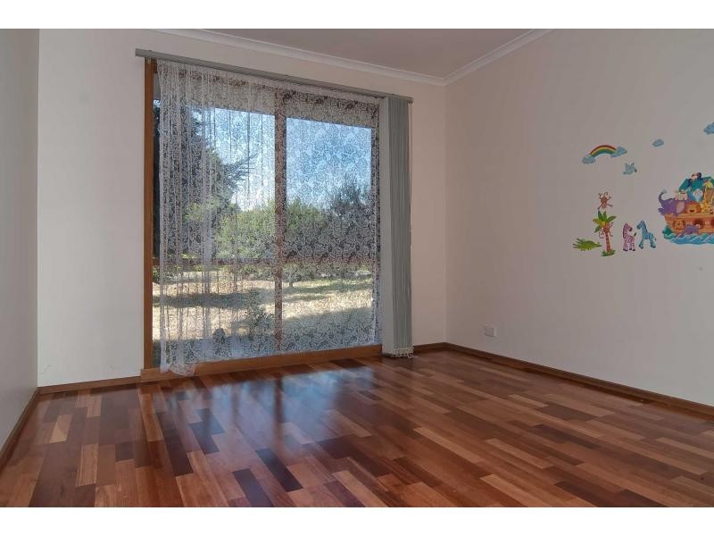 29 Plateau Crescent, Hampton Park VIC 3976