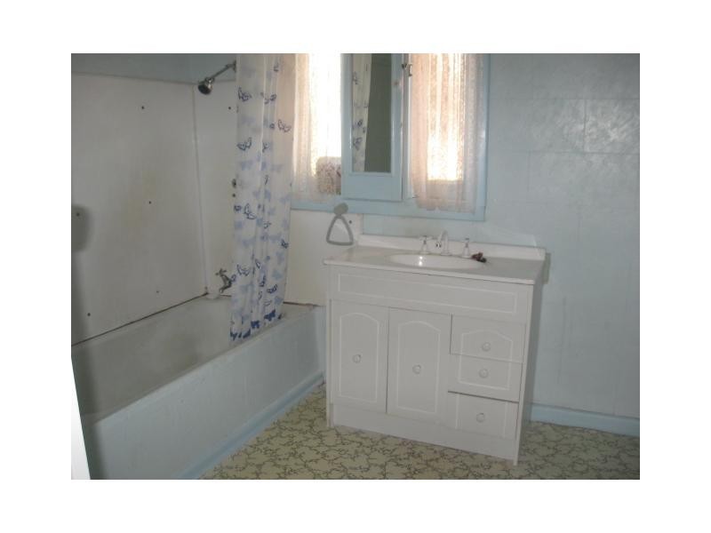 2 Liege Avenue, Noble Park VIC 3174