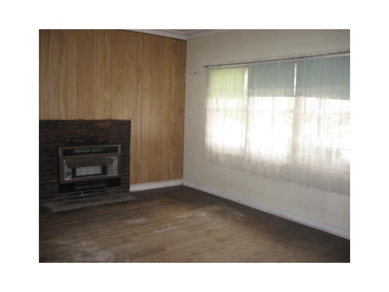 2 Liege Avenue, Noble Park VIC 3174