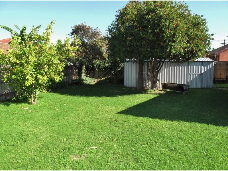 6 Vitis Avenue, Noble Park VIC 3174