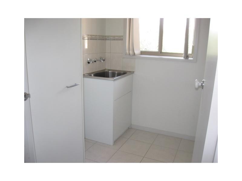 2/105 Burwood Highway, Burwood East VIC 3151
