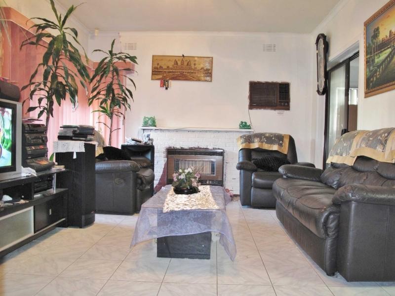 34 Burden Street, Springvale VIC 3171