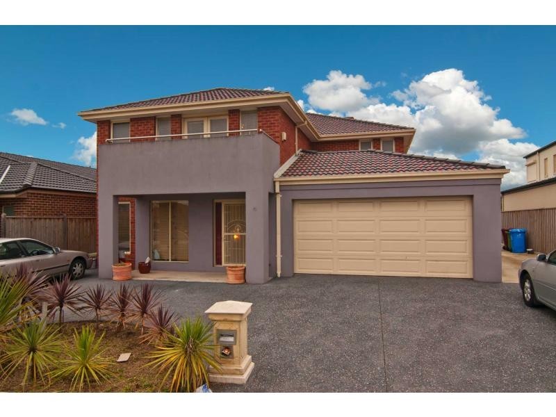 6 Lake View Boulevard, Keysborough VIC 3173