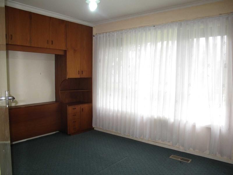 25 Elmbank Avenue, Keysborough VIC 3173