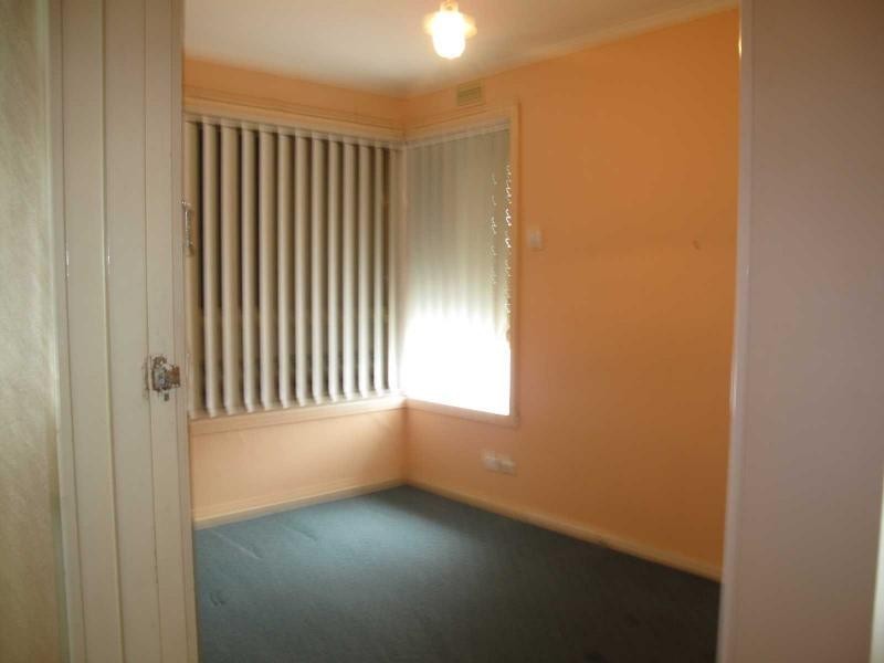 25 Elmbank Avenue, Keysborough VIC 3173