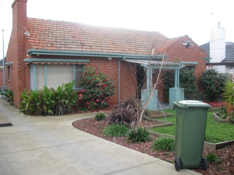 1/11 Whitworth Avenue, Springvale VIC 3171