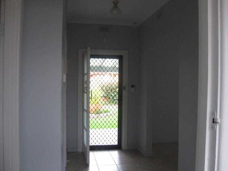1/11 Whitworth Avenue, Springvale VIC 3171