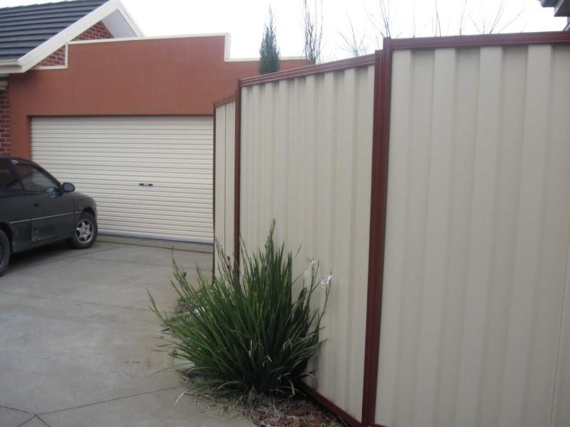 1/11 Whitworth Avenue, Springvale VIC 3171