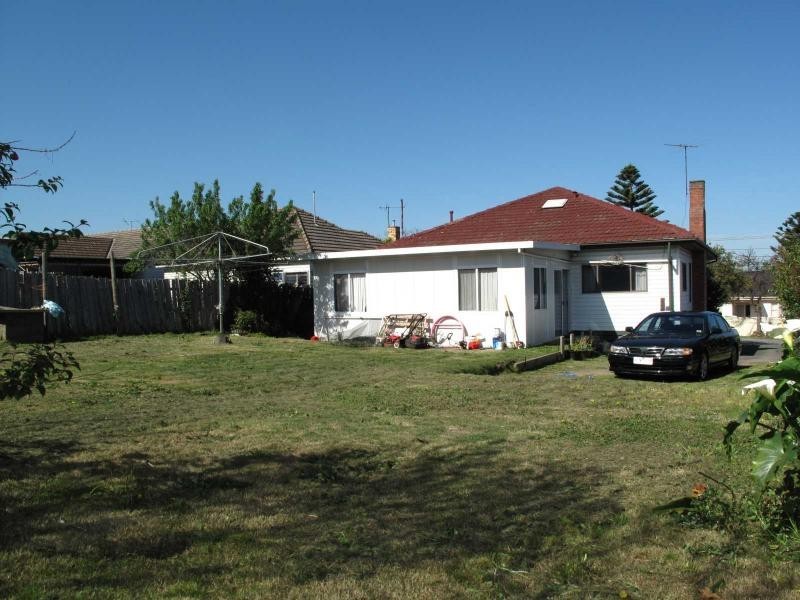 7 Gray Street, Springvale VIC 3171