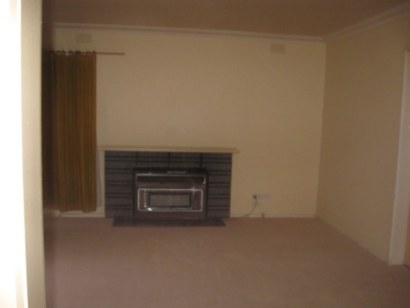 11 Bournemouth Avenue, Springvale VIC 3171