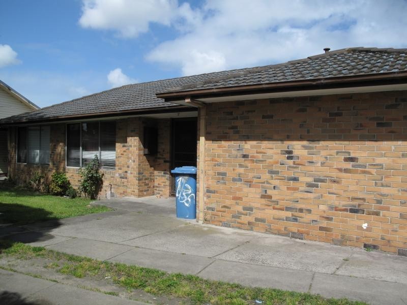 1/35 Olympic Avenue, Springvale South VIC 3172