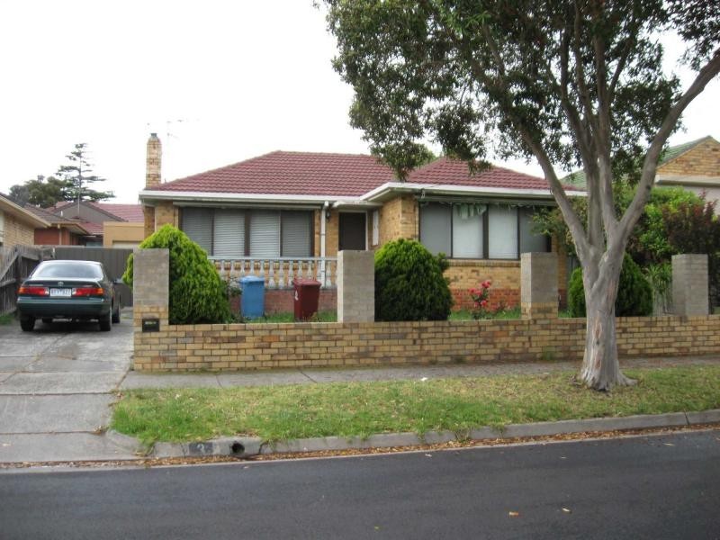 3 Emerald Drive, Springvale VIC 3171