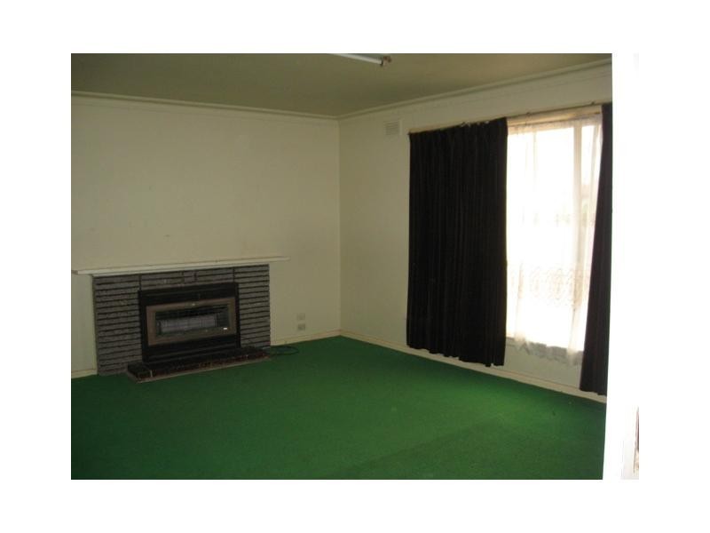 4 Christopher Street, Springvale VIC 3171