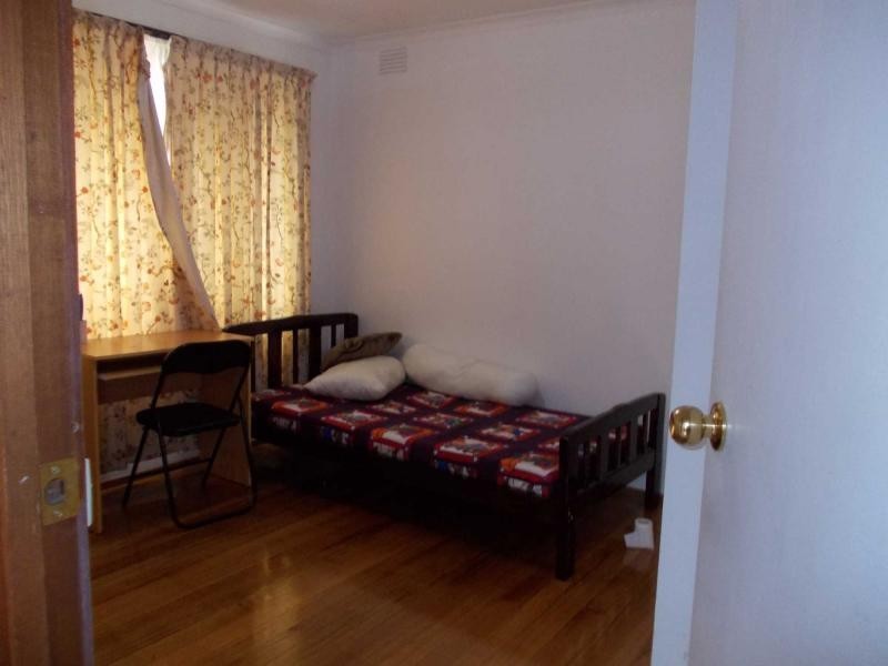 36 Spring Valley Drive, Clayton South VIC 3169