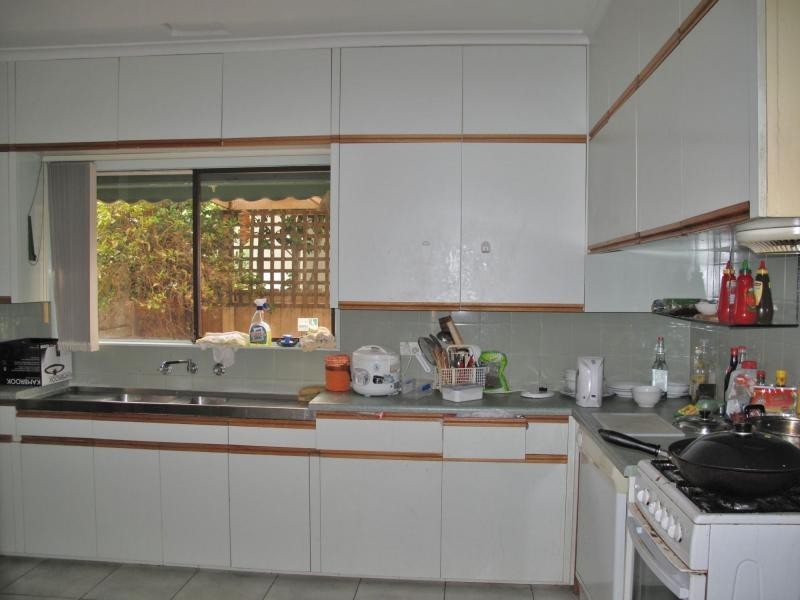 35 Dennis Street, Clayton VIC 3168
