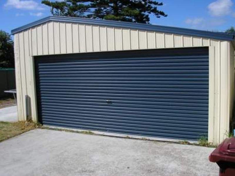 2 Sharon Road, Springvale VIC 3171