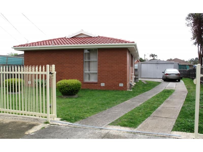 13 Watson Road, Noble Park North VIC 3174