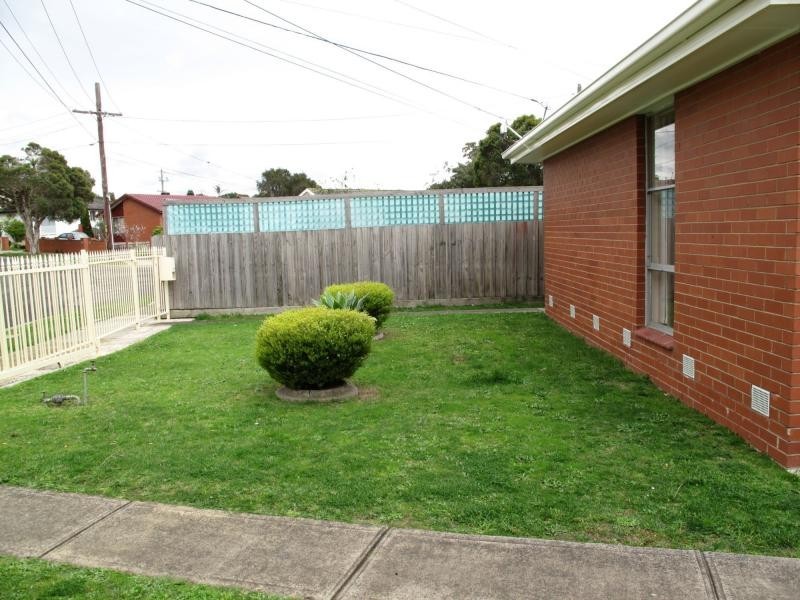 13 Watson Road, Noble Park North VIC 3174