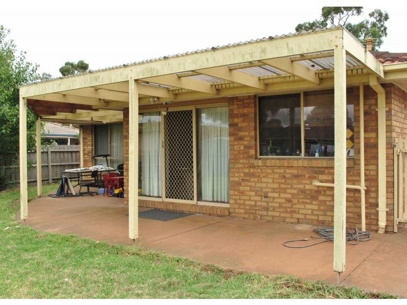 64 Hall Road, Carrum Downs VIC 3201