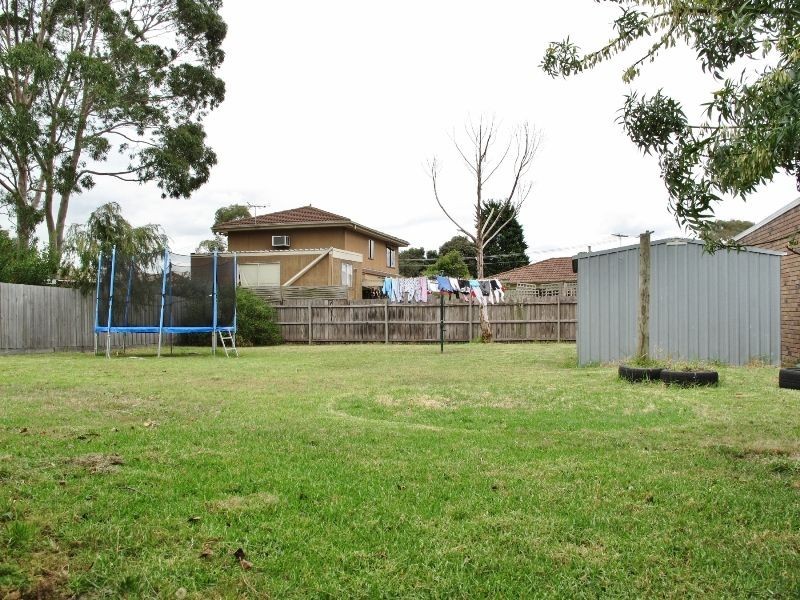 64 Hall Road, Carrum Downs VIC 3201
