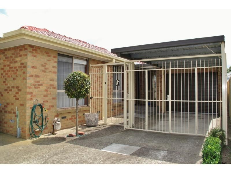 2/5 Alma Court, Springvale VIC 3171