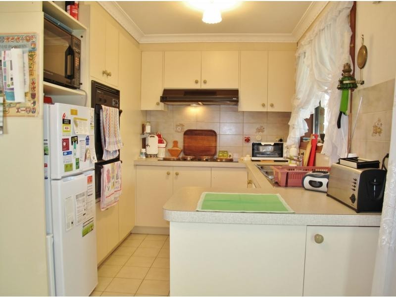 2/5 Alma Court, Springvale VIC 3171