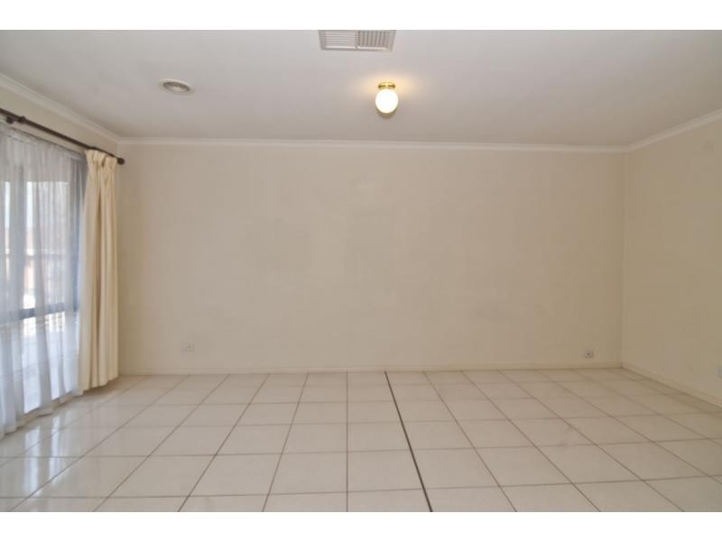 7 Khalil Avenue, Dandenong VIC 3175