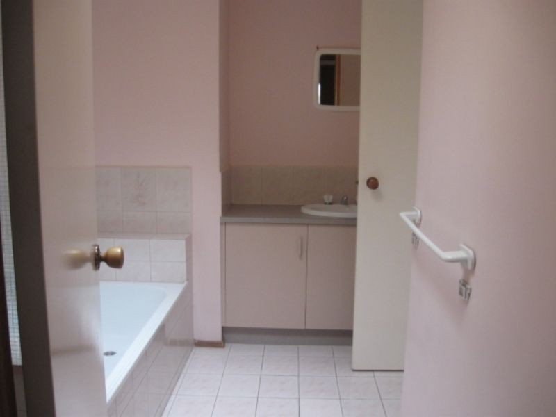 2/162 Buckley Street, Noble Park VIC 3174