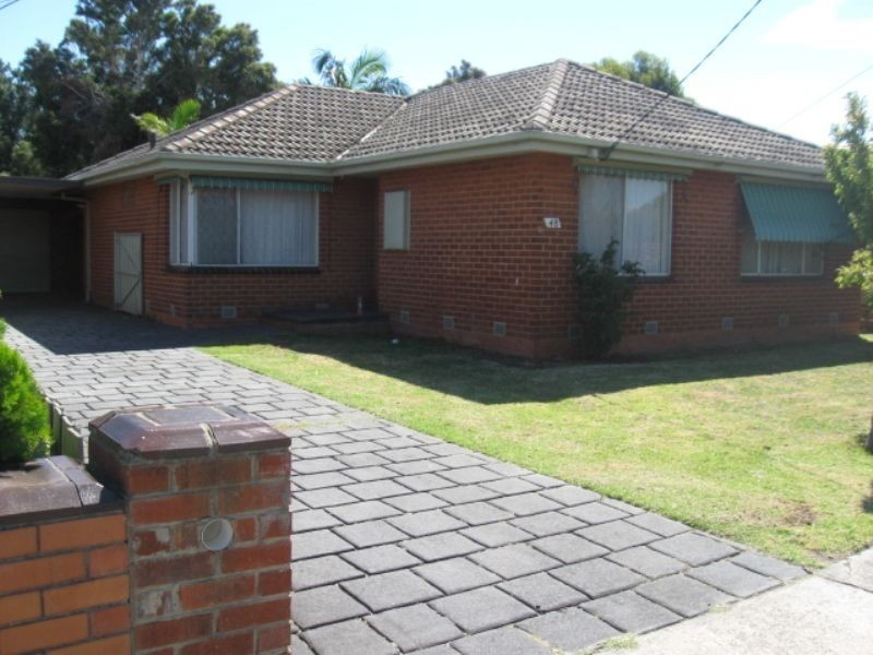 48 Kingsclere Avenue, Keysborough VIC 3173