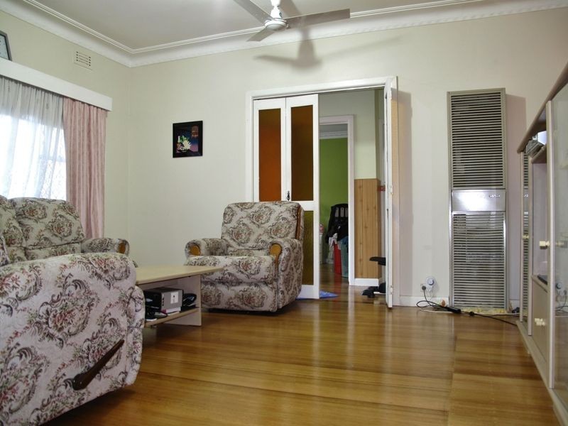 81 Whitworth Avenue, Springvale VIC 3171