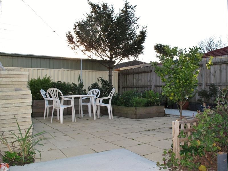 81 Whitworth Avenue, Springvale VIC 3171