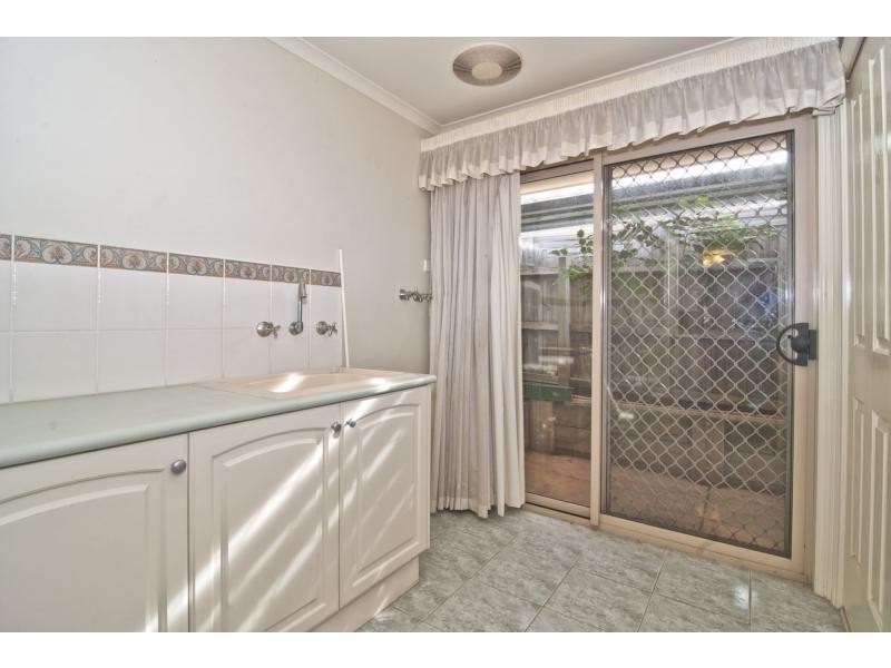 10 Cyril Grove, Noble Park VIC 3174