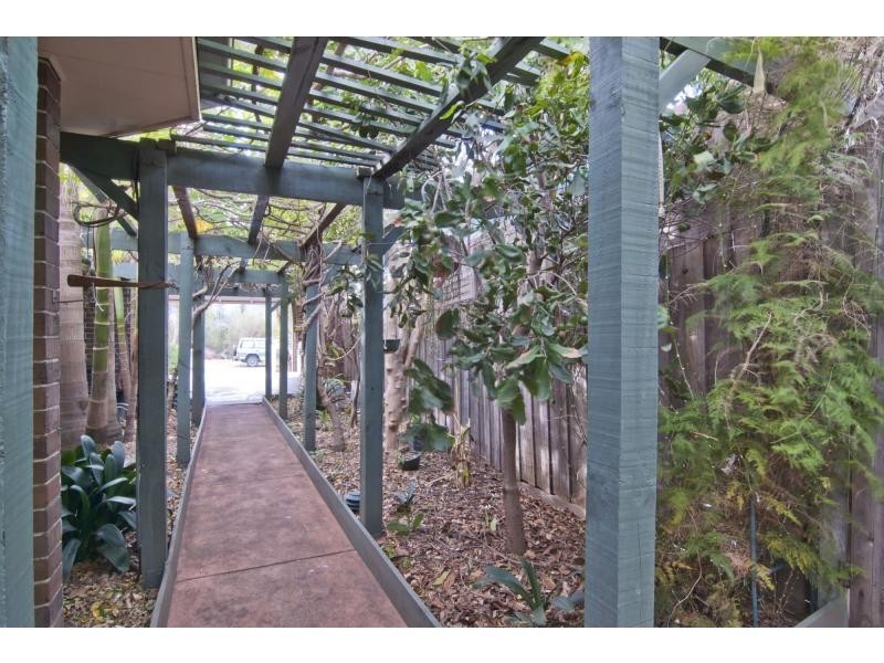 10 Cyril Grove, Noble Park VIC 3174